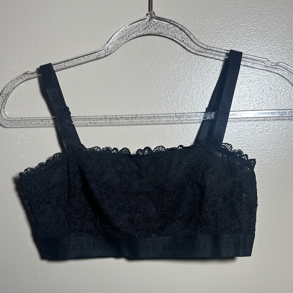 Victoria's Secret Medium Black Lace Bralette